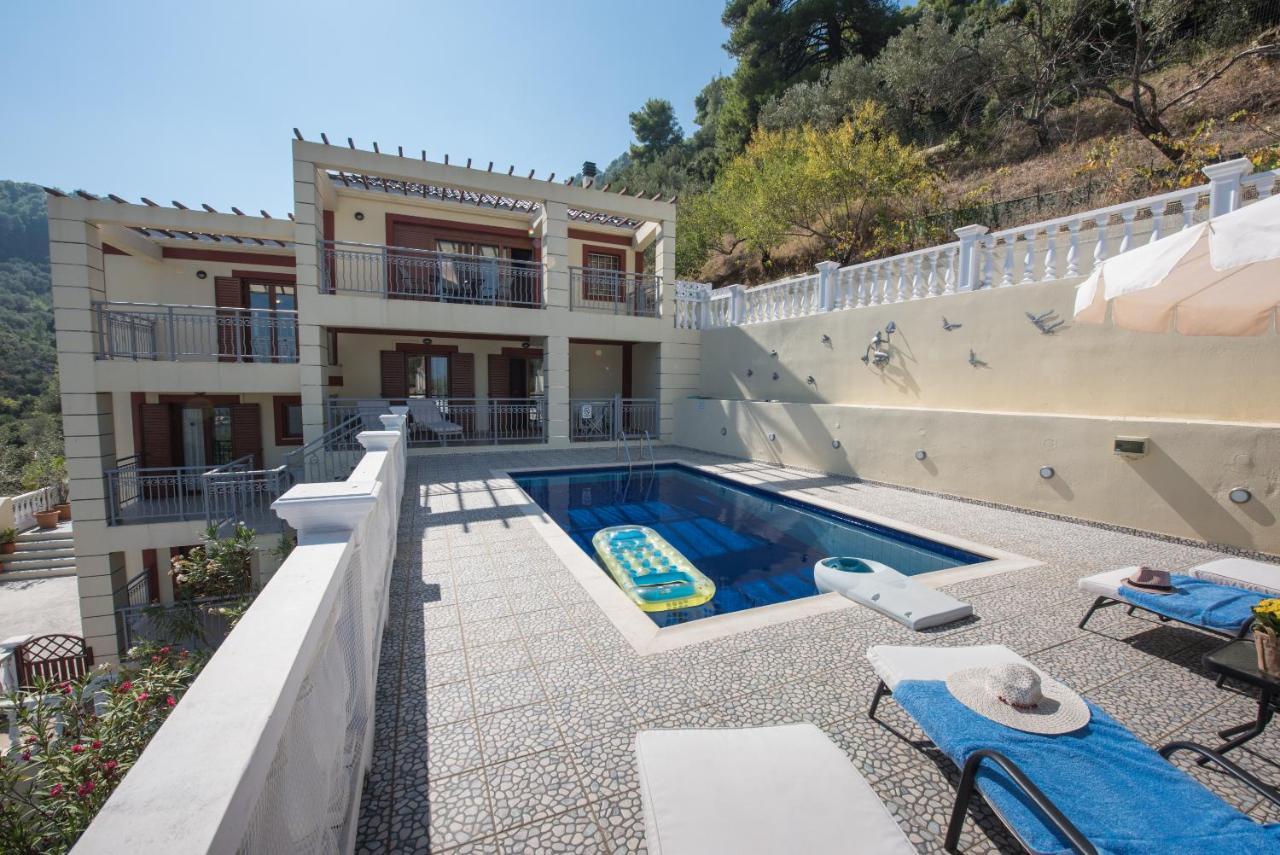 Gallis Villa Pefkias Kültér fotó